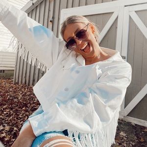 Meet your Posher, Haley